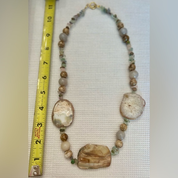 ⭐️HANDMADE Jewelry Set: Polished Natural Stone/Quartz Cabochon Necklace&Earrings - Picture 4 of 4